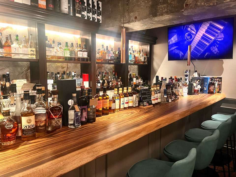 【高円寺】隠れ家的バーでオフ会♡